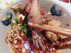 -白乐天毛肚火锅馆(解放碑店)