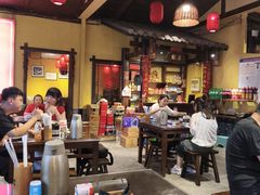 -富正毅三下锅·湘西韵味(天门山索道店)
