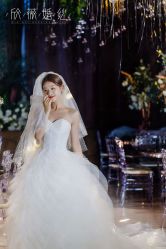 -欣薇婚纱(新源乐汇城店)