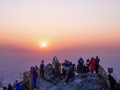-鬼笑石后山停车场