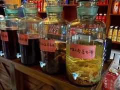 -果松木炭酸菜铜火锅·外婆参鸡汤