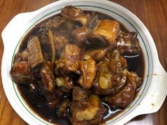 糖醋排骨-胡子饮食店