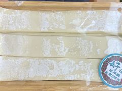 -老牌坊云南鱼豆花火锅(哈西万达店)