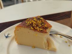 小黄姜巴斯克-BEZZA白札·烤芝士工作室