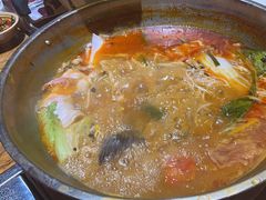 -亮欢寨酸汤鱼(沙冲路店)