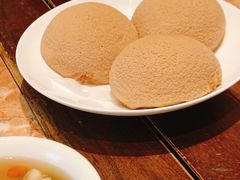 酥皮牛奶包-金玉满堂潮州酒楼(无限极荟购物广场店)