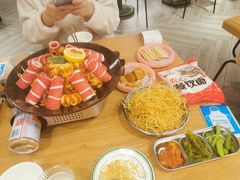 -WOW LUCKY创意韩料(龙阳广场店)
