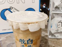 -杭州西湖银泰百货