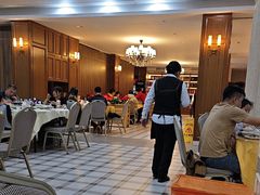 -鹏城人家海鲜酒家·23年老字号(较场尾店)