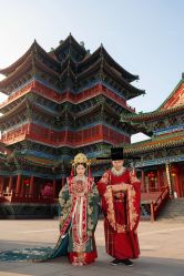 -雪中彩影婚纱摄影·微光艺术中心