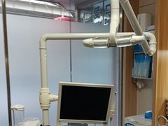 -上海仁爱医院口腔科 · 种植