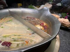 -湊湊火锅·茶憩(打浦桥日月光店)