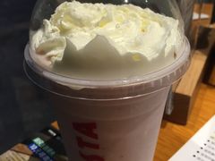 伊顿草莓酷乐冰-COSTA COFFEE(德基广场店)