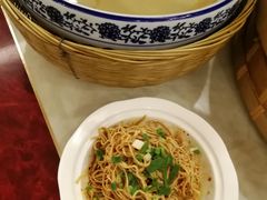 -老国贸云南传统过桥米线(滇池店)