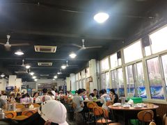 大堂-皖北巫氏三胖地锅鸡(长淮总店)