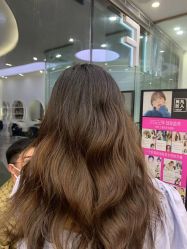 -MOVAN  HAIR莫凡匠人发型屋