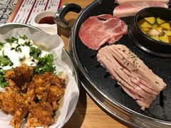 -江南猪肉商会无限续吃(弘大店)