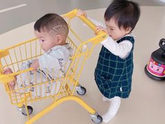 -小小王国亲子游泳(富民中心)