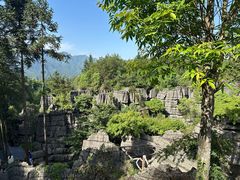 -梭布垭石林景区