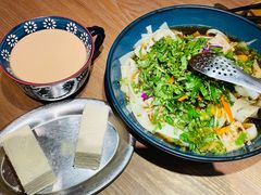 -耶里夏丽·新疆菜(田林东路店)