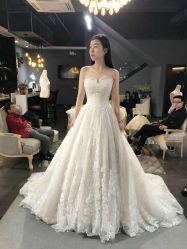 -艾米丽婚纱礼服