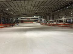 iphone_upload_pic-乔波室内滑雪场