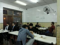 大堂-春雨羊汤店(广开四马路总店)