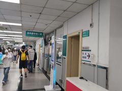-同仁验光配镜(中心店)