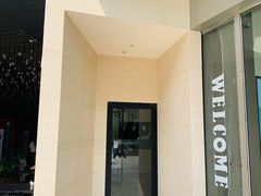 -M Stand(凯德乐峰广场店)