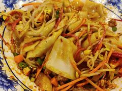 -陕味食族油泼面·小炒盖码面(双榆树店)