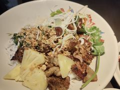 -大头虾越式风味餐厅(光明广场店)