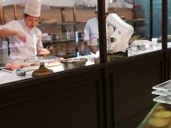面包甜点陈列柜-味多美蛋糕(西安门店)