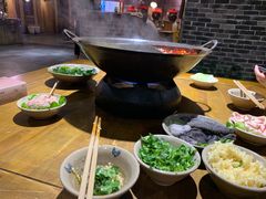 -白乐天毛肚火锅馆(南滨路店)