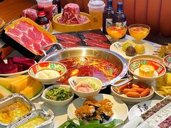-享遇.锅姥姥牛排海鲜自助(小寨店)