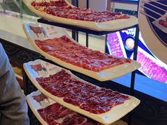 -左庭右院鲜牛肉火锅(金山万达店)