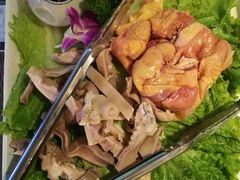 -尚尚仙·酸汤猪手·猪肚鸡火锅(华联万柳购物中心店)