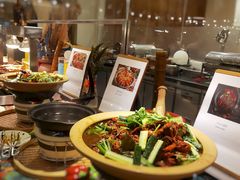 -亚龙湾希尔顿自助餐厅·海鲜·烧烤·沙滩BBQ·现场乐队