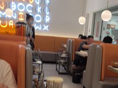 -黄记煌三汁焖锅(新佳丽江汉路店)