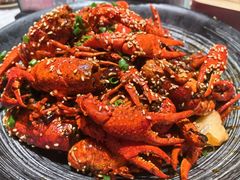 -肥肥虾庄·金牌油焖大虾(首义路店)
