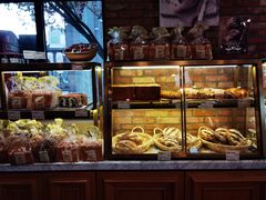 面包甜点陈列柜-多乐之日(西苑龙湖店)