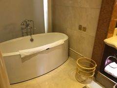 -中旅阿那亚九龙湖·公主酒店