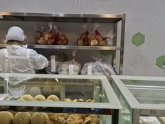 -白玉兰食品(中山公园龙之梦店)