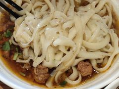 -顺溜·手工刀削面·黑金店(铜锣湾店)