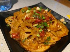 -炭亲炭火干锅(红谷滩莱蒙店)