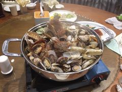 -赶海部落海鲜城(海阳路店)