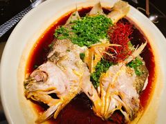 葱油蒸大黄鱼-湖滨28中餐厅·西湖宴·杭州君悦酒店