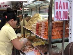 -Bánh Mì Huynh Hoa