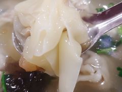 -小汉食馄饨店