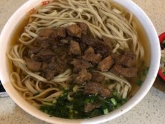 湖南面-李兰英湖南面馆(护国路店)