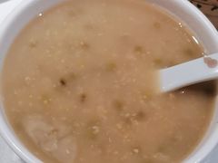 -小六汤包·老字号·中华名小吃(公园南路店)